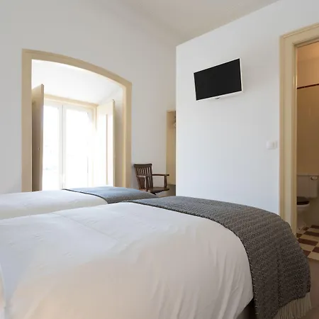 Príncipe Real Guest House-3
