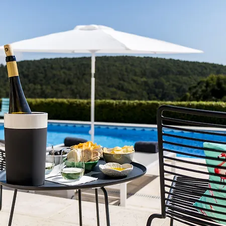 Emcasa Boutique Guesthouse-3