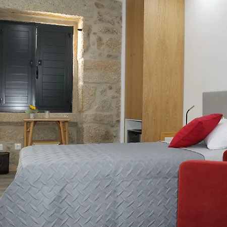 Alojamento Girassol - Guest House - Quarto Com Casa De Banho Privativa-2