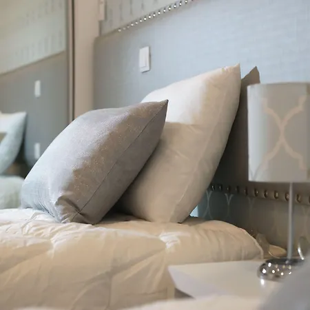 Glass Boutique - Rooms & Suites-3