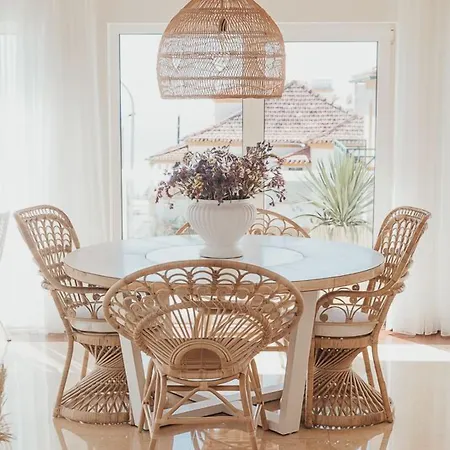 Joy Beach House-2