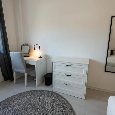 Peniche Surf Lodge 2-3