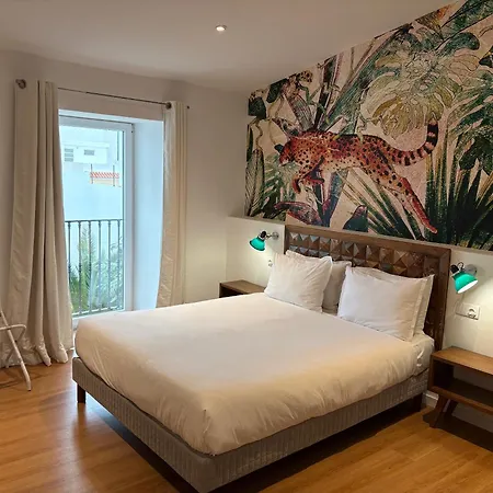 Casa Apollo Guesthouse-3