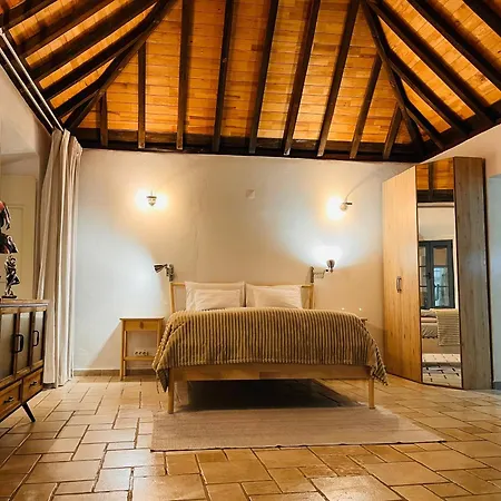Faro Town House-3