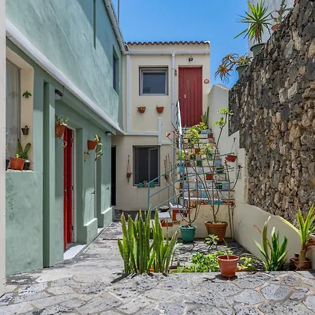 A-Tipica Guesthouse-3