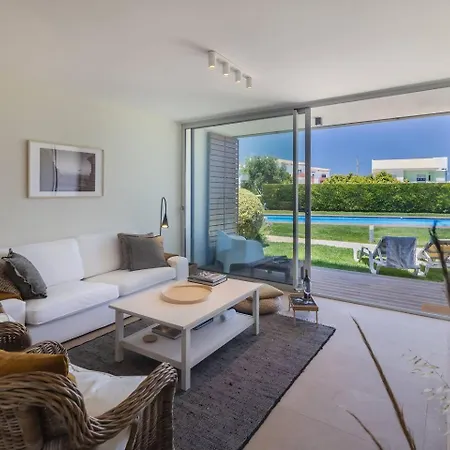 Blue Villa H Sagres - 10 Min Walk To The Beach-3