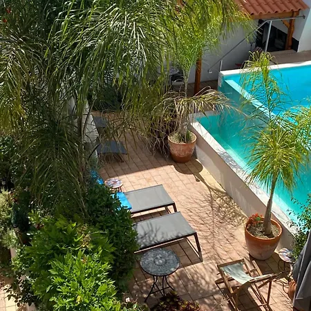Pátio da Villa - Coruche Boutique Guest House-3
