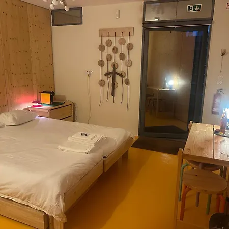 14º Esquadra — Cais das Pedras Guest House-2