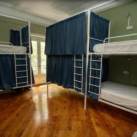 Urban Garden Hostel-3