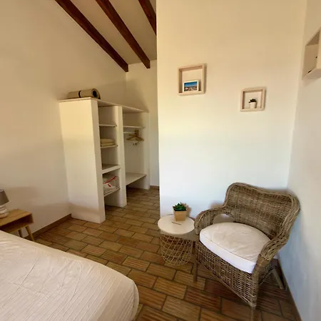 Quinta O Ninho Bed & Breakfast-3