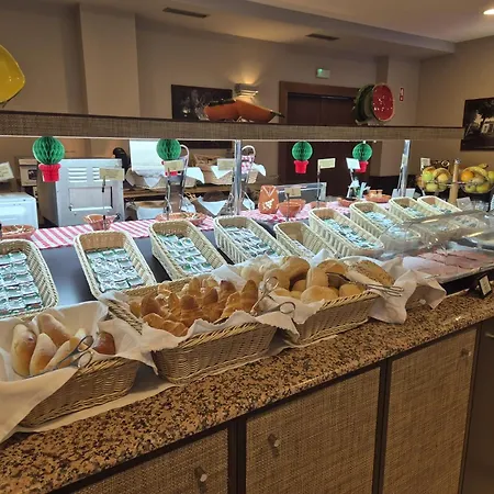 Hotel Feira Pedra Bela-2