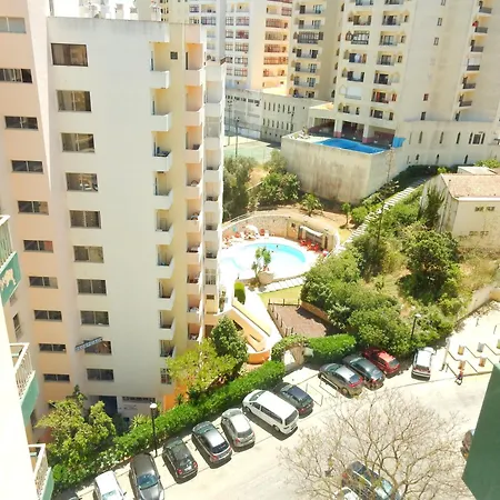 Squash Club Apartamentos-3