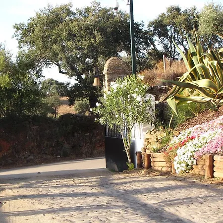 Horta Da Moura-2