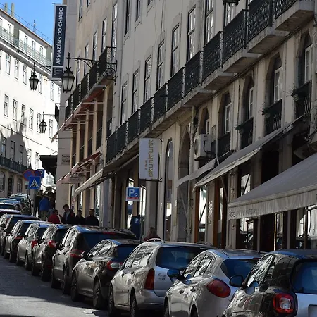 Dream Chiado Apartments-3
