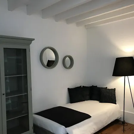 Porto Vintage Guesthouse-2