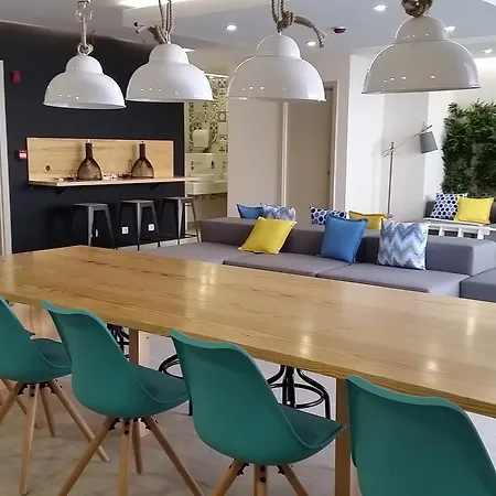Topcity Hostel & Suites-3