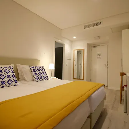 Hotel Riverside Alfama-3