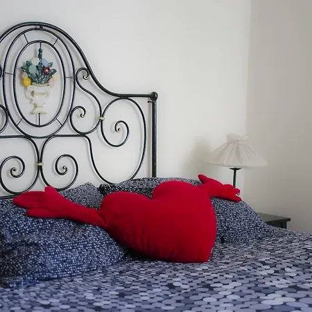 Alameda Guest House 1-3