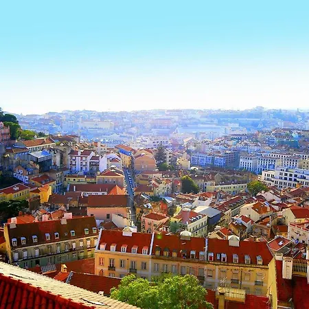 Lisbon Sky Apartment-3