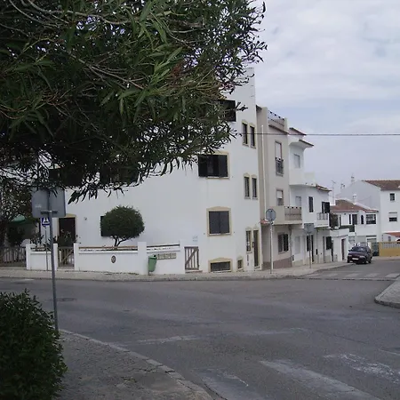 Sunny House-3