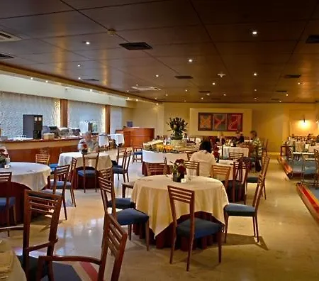 Hotel Caranda Braga-3