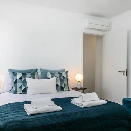 Gloria Suites By Lxway-3