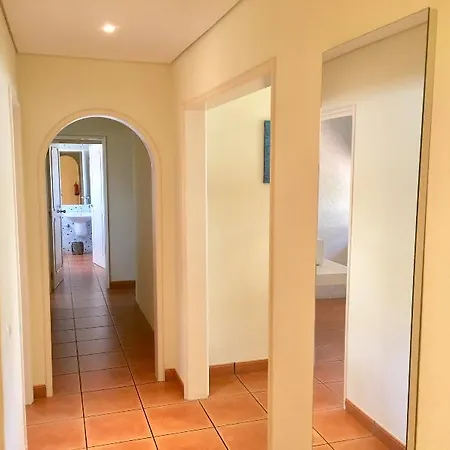 Apartamentos Vila Praia-3