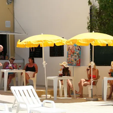 Apartamentos Eirasol-3