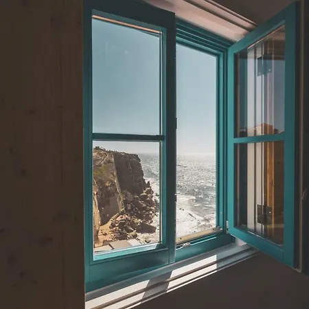 Azenhas Do Mar West Coast Design And Surf Villas-2