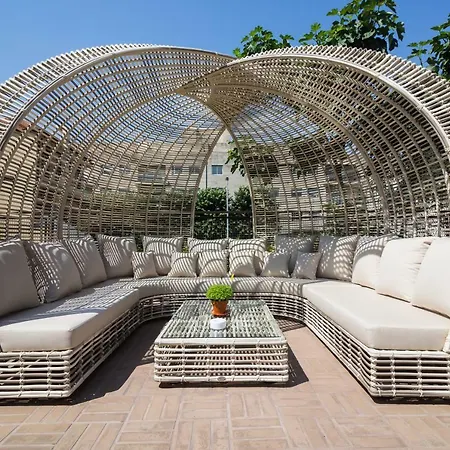 Art Senses | Suites & Rooms-3