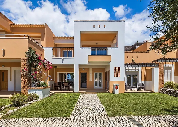Vale Da Ribeira Residences Saragocal