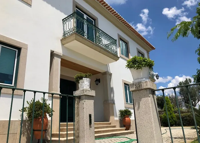 Solar Da Serra-Guesthouse Mangualde