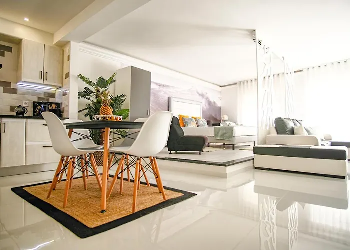 Prestige Holidays Alojamentos Nazare