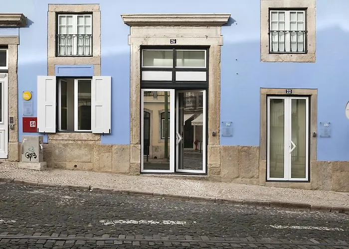 Hello Lisbon Castelo Apartments