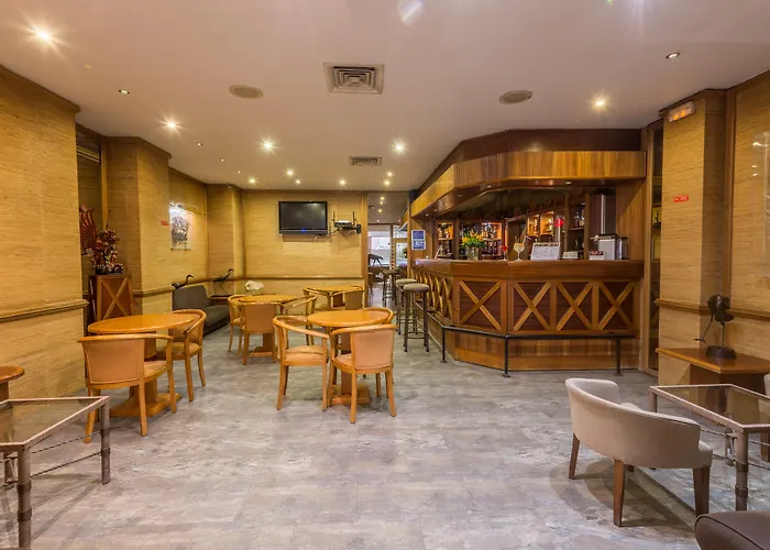 Holiday Inn Express & Suites Lisbon - Principe Real By Ihg