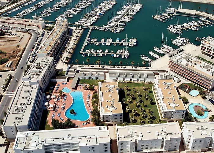 Lagos hotels near Ponta da Piedade Lighthouse