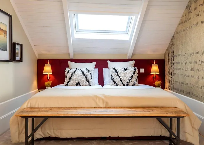 Harbour Inn Design Townhouse Matosinhos 