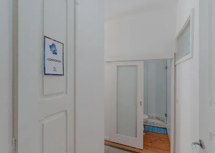 Ndussole Guest House OOporto
