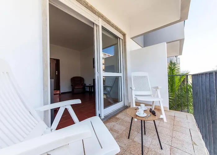Local Da Trindade Guesthouse Lagos