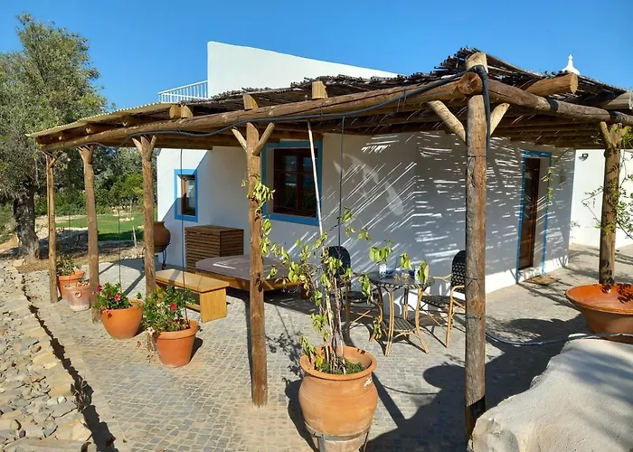 Bed and Breakfast White Egret à Estoi