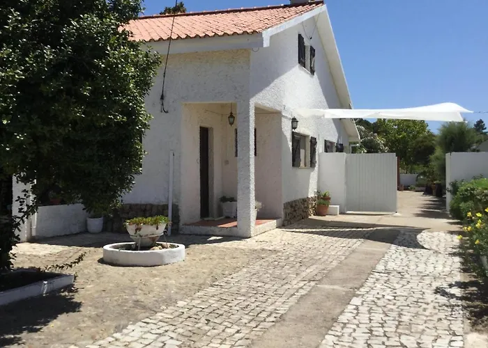 Amendoeirashouse-Sustainableliving Acomodação com café da manhã Rossio ao Sul do Tejo