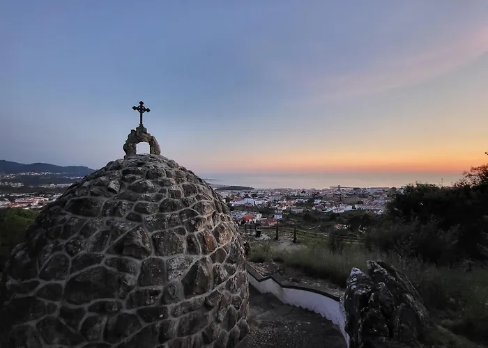 Torre De Santiago - Guest House Vila Praia de Âncora