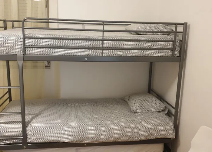 Zuni Guest House Lisbon