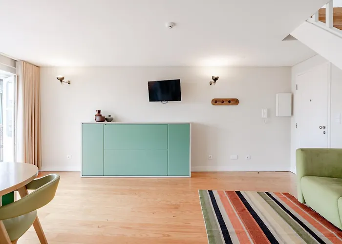 Viva Three Magi Residence Porto