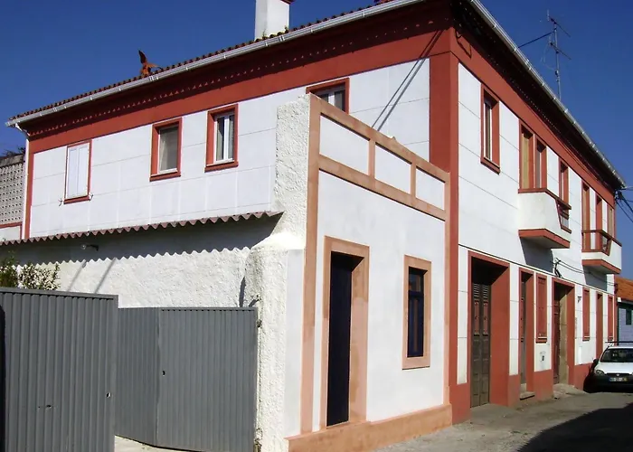 Bed and Breakfast Casa 3 Águias Aveiro