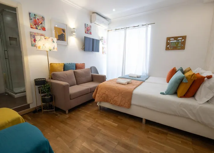 Sweet Suites Guesthouse Close To Famous Avenue Liberty Lisboa