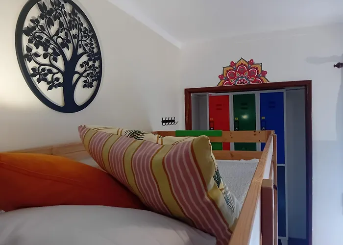 Paz & Amor Guest House - Peace & Love Nazare