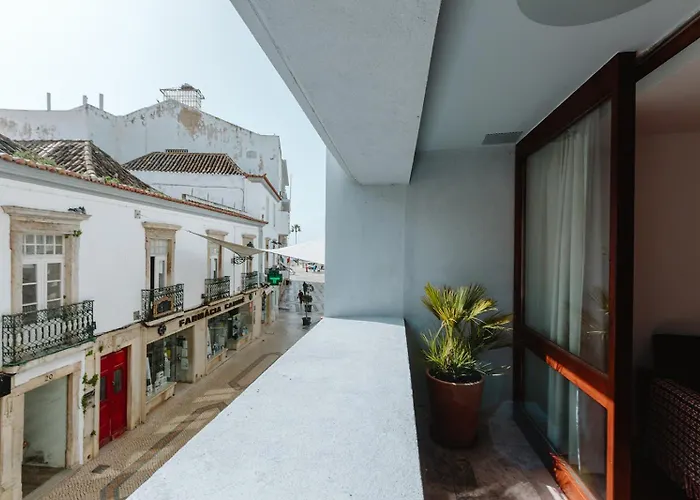 Appartement THE MODERNIST, Architecture experience à District de District de Faro