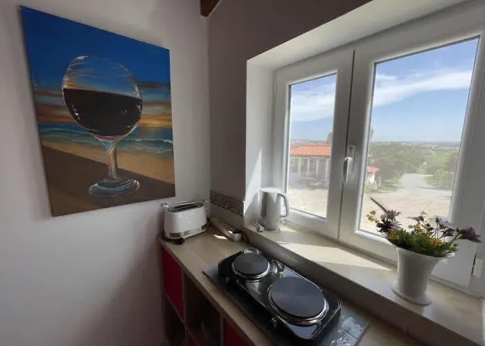 Da Silva Surfcamp 7 Bettzimmer Mit Fruehstueck Lourinhã