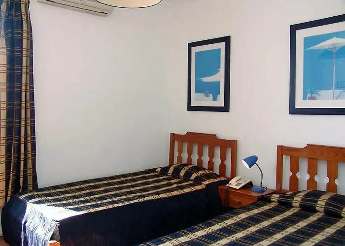 Apartamentos Turisticos Regina Albufeira